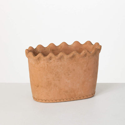 Scalloped Edge Garden Pot, Terracotta