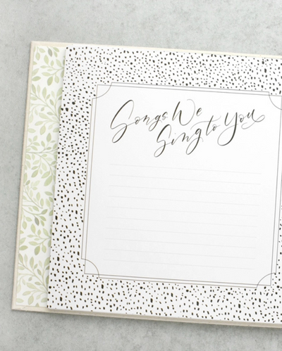 As You Grow: A Modern Memory Book for Baby