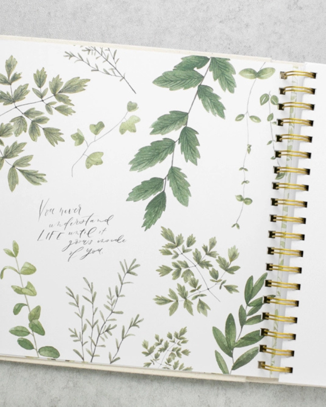 As You Grow: A Modern Memory Book for Baby