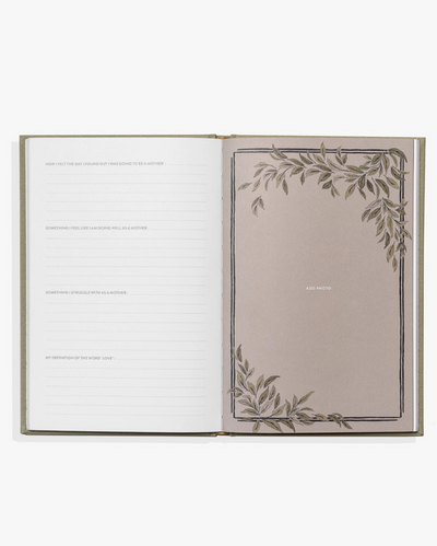 Moms Story: A Keepsake Journal