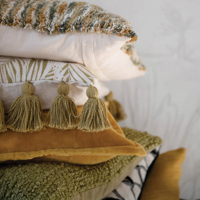 18" Square Cotton Pillow, Palm Frond with Tassels, Green