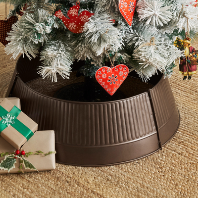 Ribbed Metal Tree Collar, Bronze