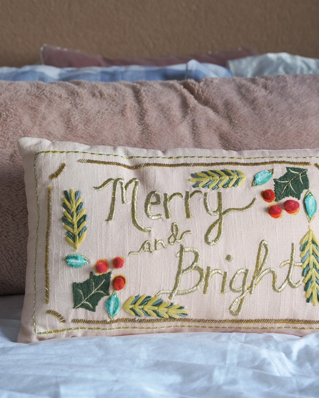 "Merry & Bright" Cotton Lumbar Pillow