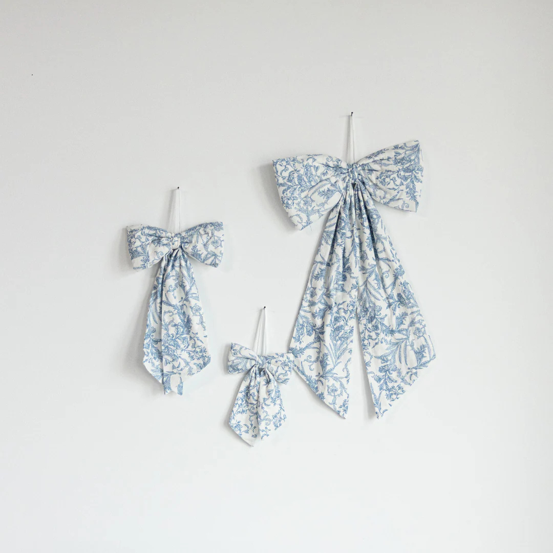 Star Toile Baby Blue Bow, Medium