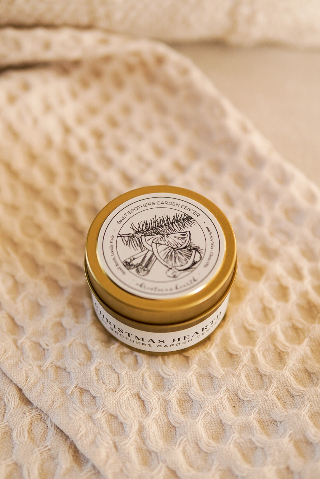 04 Ounce Christmas Hearth Tin Candle