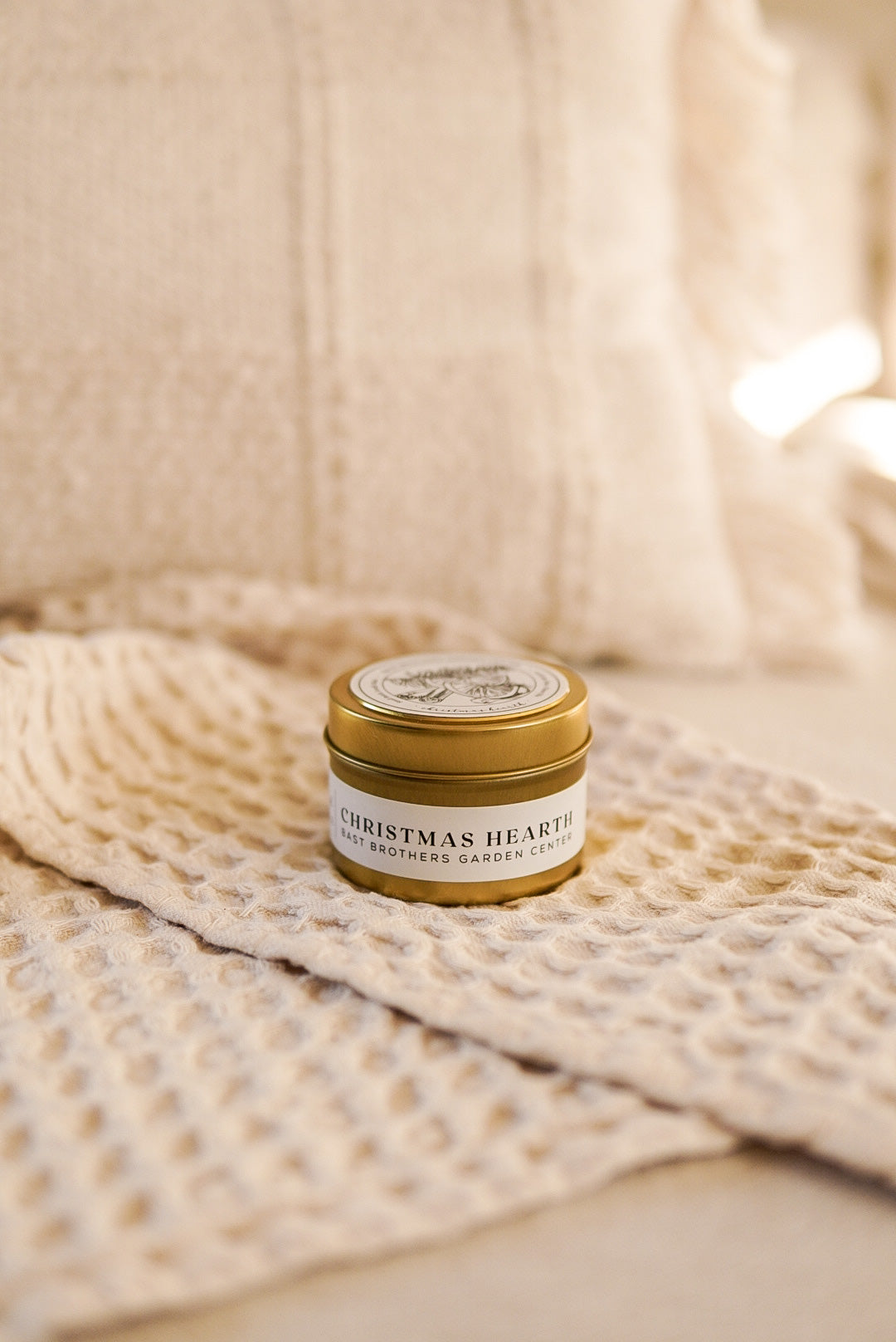 04 Ounce Christmas Hearth Tin Candle