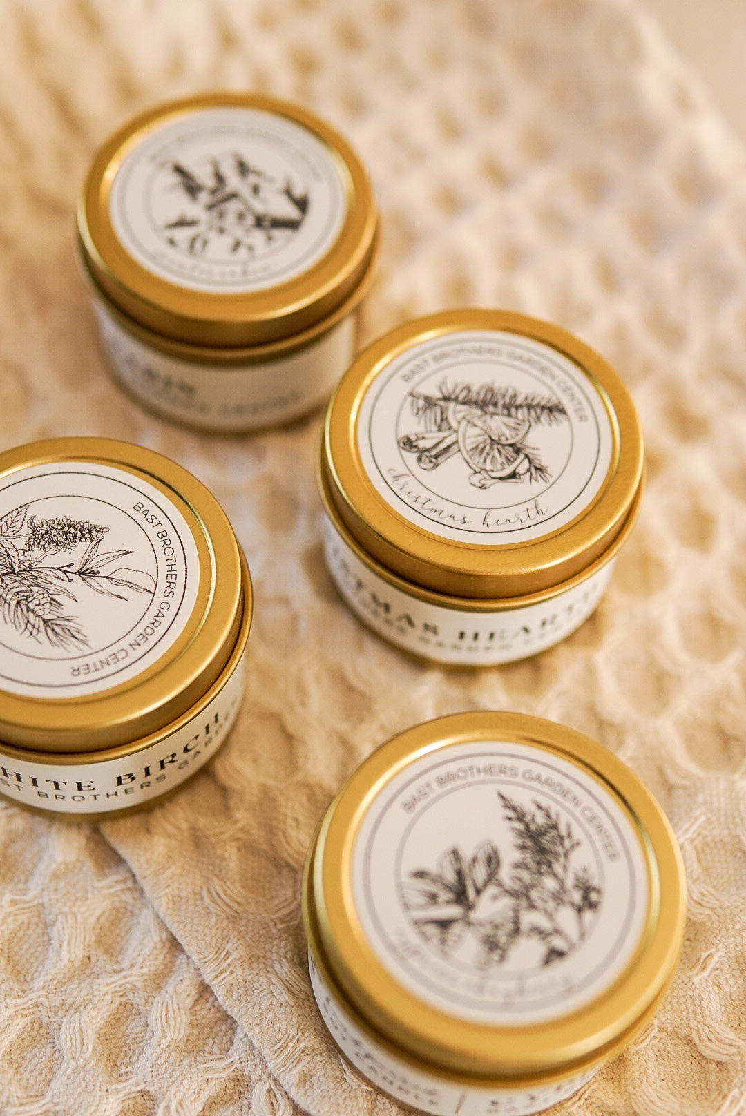 02 Ounce Christmas Hearth Tin Candle