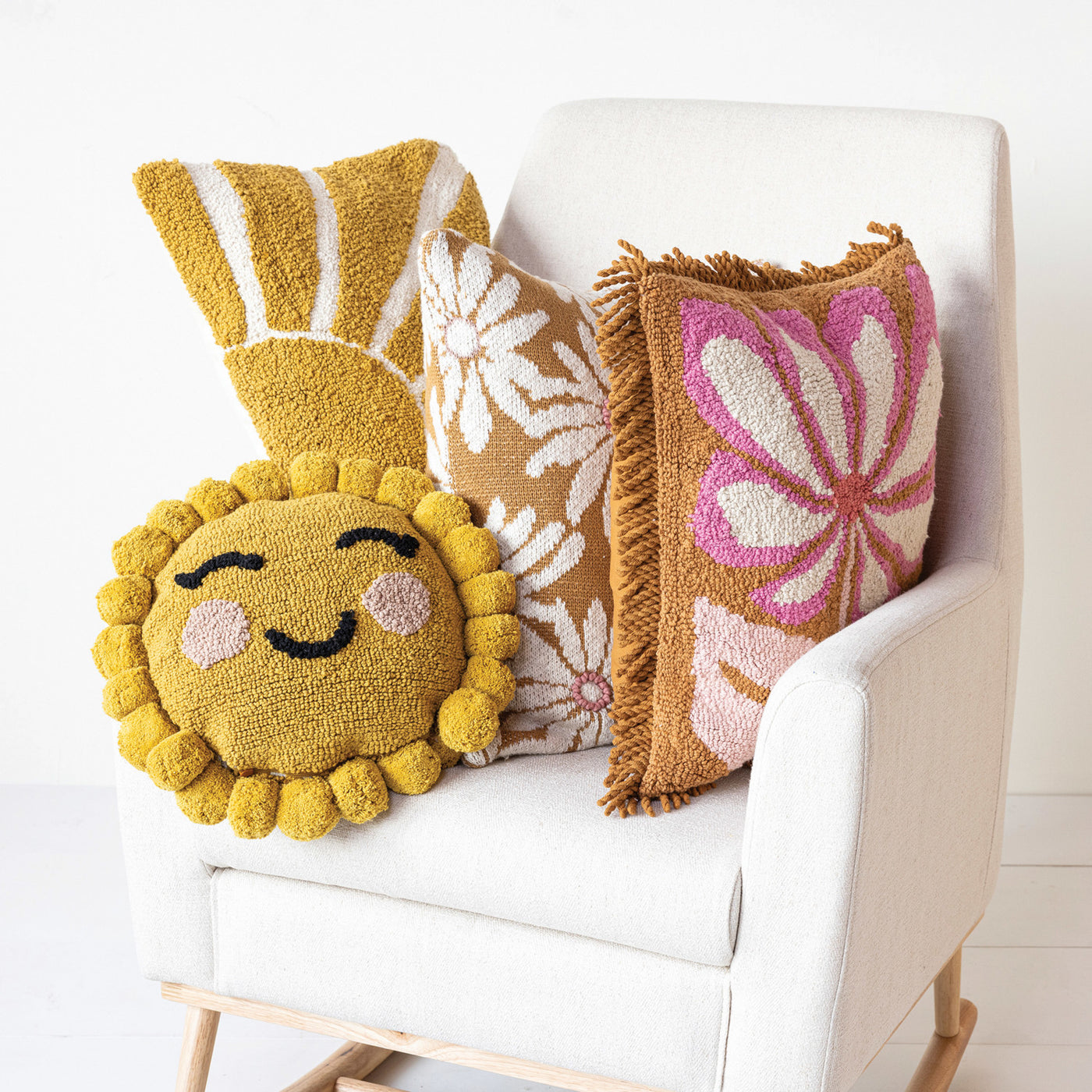 12" Round Cotton Tufted Sun Pillow