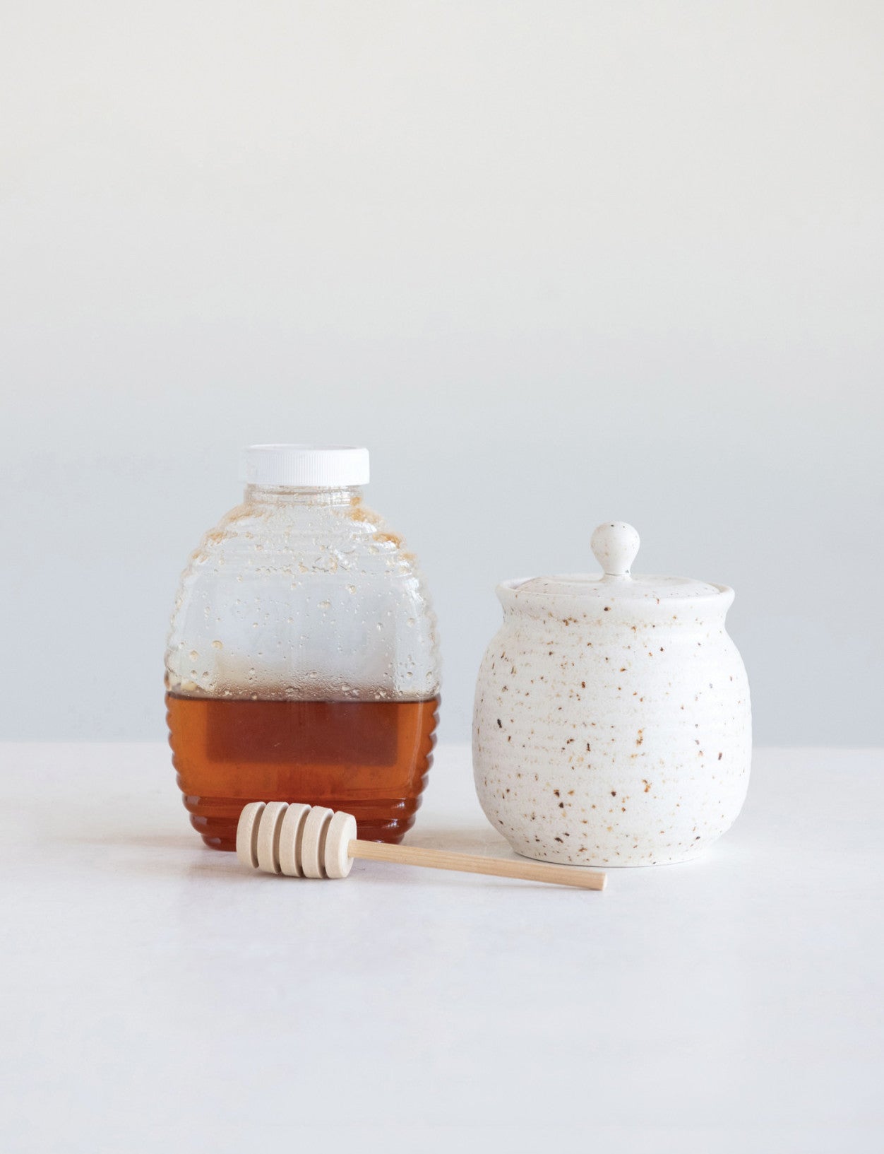 Stoneware Honey Jar w/ Wood Honey Dipper
