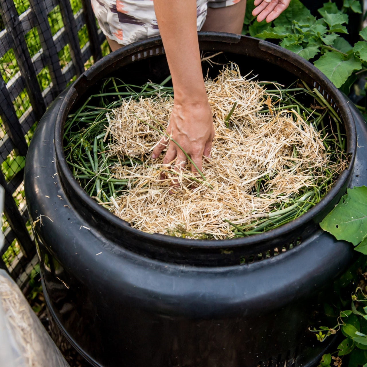 GardenStraw Mini 0.5cf Premium Straw Mulch
